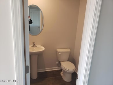 512 Dakota Ave, New Bern, NC 28560 - photo 6