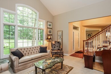006-Living_Room-1887306-medium
