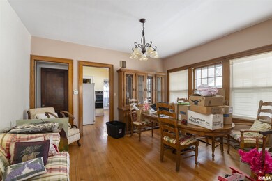 1122 E Dover Ct, Davenport, IA 52803 - photo 6