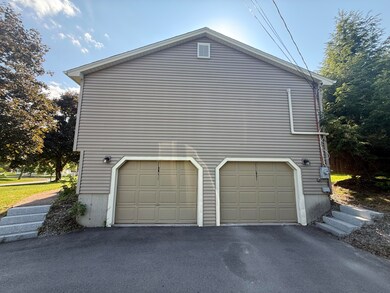 68 Laurel Cir, Bangor, ME 04401 - photo 5