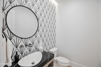 6528 E 2nd St, Scottsdale, AZ 85251 - photo 3