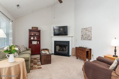 002-3804DoeClearingCourt-Wilmington-NC-2