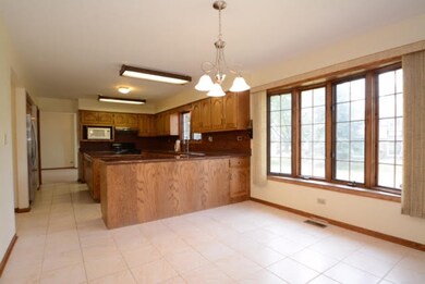 2938 Bonnie Brae Crescent, Flossmoor, IL 60422 - photo 4