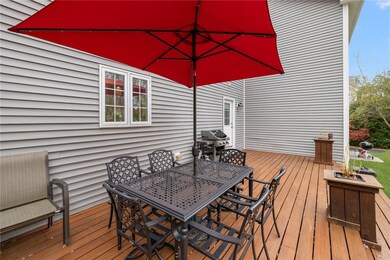 10 W Bluebird Ln, Cranston, RI 02921 - photo 7