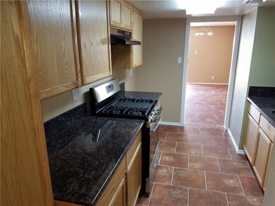 2036 Solano Dr, El Paso, TX 79935 - photo 4