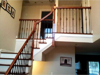 11 Laura Dr, Attleboro, MA 02703 - photo 3