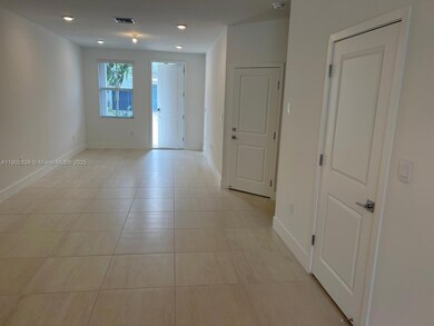 136 SW 170th Ave, Miramar, FL 33027 - photo 7