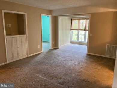 9330 Niki Place unit 202, Manassas, VA 20110 - photo 3