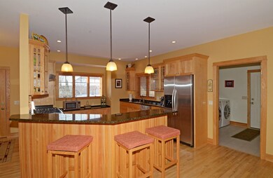 2821 Hollyhock St, Fitchburg, WI 53711 - photo 6