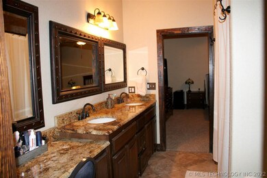 12096 Kolache Rd, Overbrook, OK 73453 - photo 7