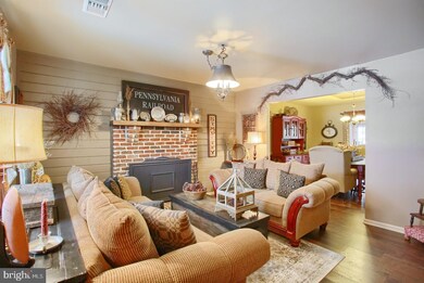 403 Washington Blvd, Womelsdorf, PA 19567 - photo 7