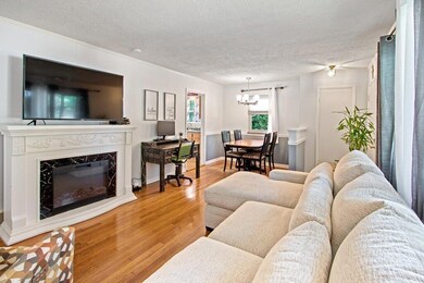 246 Pingree Court-7.jpg-SMALL
