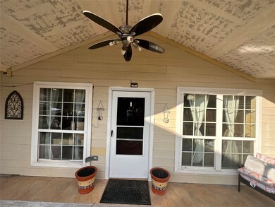 1130 Pilot Point Dr, Houston, TX 77038 - photo 4