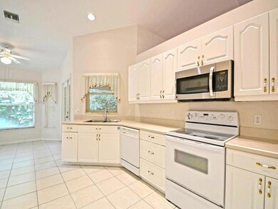 6-Kitchen-1