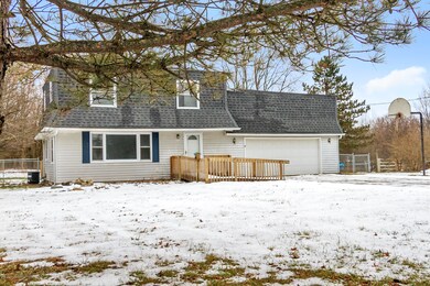 865-South-Waverly-Rd-WindowStill-Real-Es
