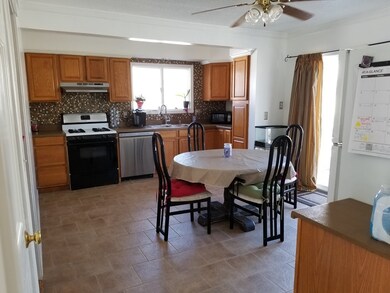 6 Fuyat St, Hudson, MA 01749 - photo 5