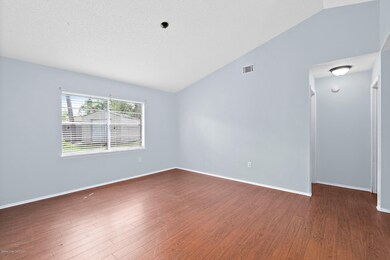 6437 Fairchild Ave., Cocoa, Fl 32937-Liv