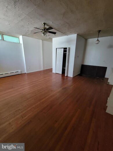 229 31 Dupont St, Philadelphia, PA 19127 - photo 6