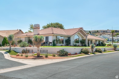 2159 Fairway Hills Dr unit 40, Saint George, UT 84770 - photo 2