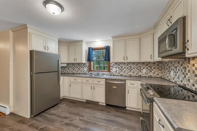 130 Searles Rd, Nashua, NH 03062 - photo 6