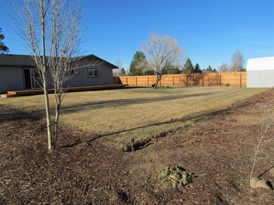 61540 Camelot Place, Bend, OR 97702 - photo 4