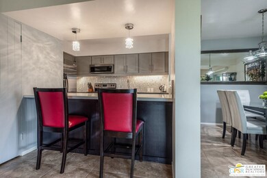 2504 N Whitewater Club Dr unit F, Palm Springs, CA 92262 - photo 7