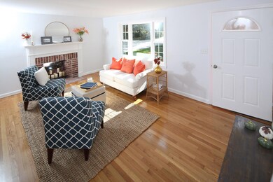 Familyroom2