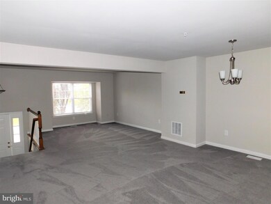 5790 Indian Cedar Ct, Frederick, MD 21703 - photo 2