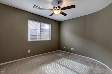 34960 N Bandolier Dr-13
