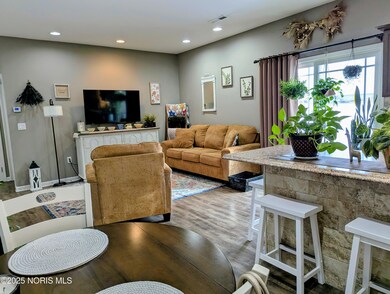 813 Murbach St, Archbold, OH 43502 - photo 4