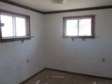 2 Medway Rd, Millinocket, ME 04462 - photo 4