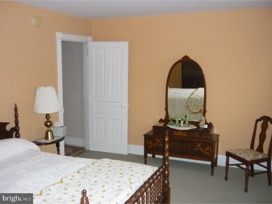 234 N Mill St, Saint Clair, PA 17970 - photo 6