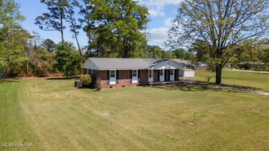 3-web-or-mls-21 Edith Dr. - Jacksonville