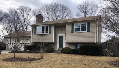 221 Monroe St, Warwick, RI 02888 - photo 2