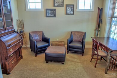 3050 NW 17th St, Redmond, OR 97756 - photo 5