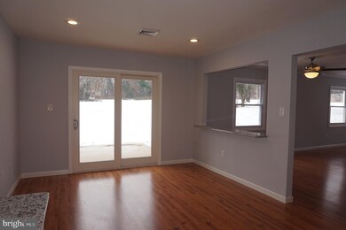 32 Mosshill Ln, Willingboro, NJ 08046 - photo 7