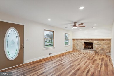 205 Winding Way Rd, Stratford, NJ 08084 - photo 3