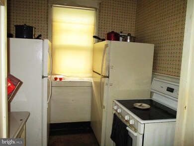 103 College St, Boyertown, PA 19512 - photo 3