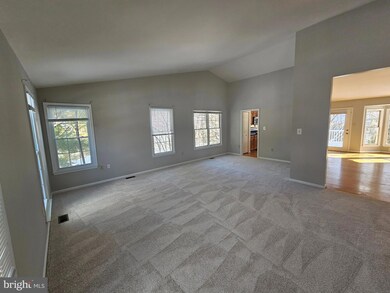 1012 Dulaney Mill Dr, Frederick, MD 21702 - photo 6