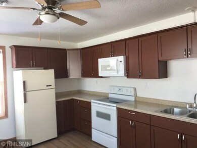 Large Country Kitchen