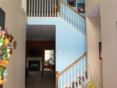 4296 Belmont Cir, Whitehall, PA 18052 - photo 2