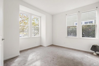 310 Sundance Ave, Vallejo, CA 94592 - photo 7