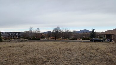 VIEW LOT
