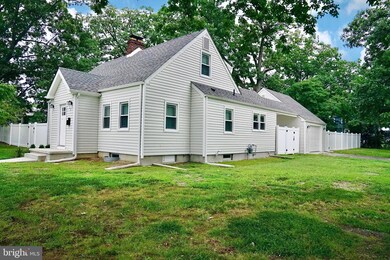 29 Hemlock Ave, Laurel Springs, NJ 08021 - photo 3