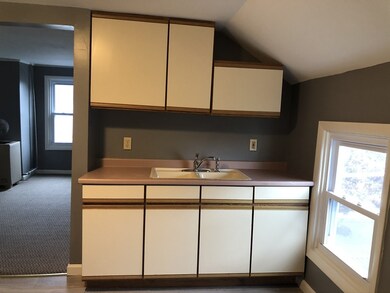 655 Grinnell St unit 3, Fall River, MA 02721 - photo 2