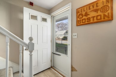 56 Arnold Ave, Lowell, MA 01852 - photo 5