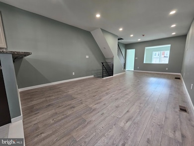 1963 W Spencer Ave, Philadelphia, PA 19141 - photo 5