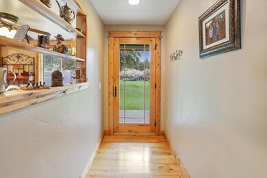 3081 SW 46th-20