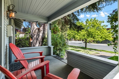 305 NW Columbia St, Bend, OR 97701 - photo 6