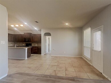 1200 Ashley Dr, Weatherford, TX 76087 - photo 4